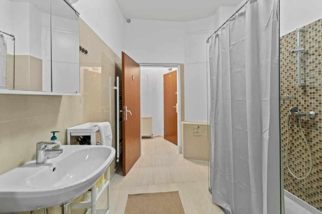 Modern Apartment Close To Center - 2Br Viyana Dış mekan fotoğraf